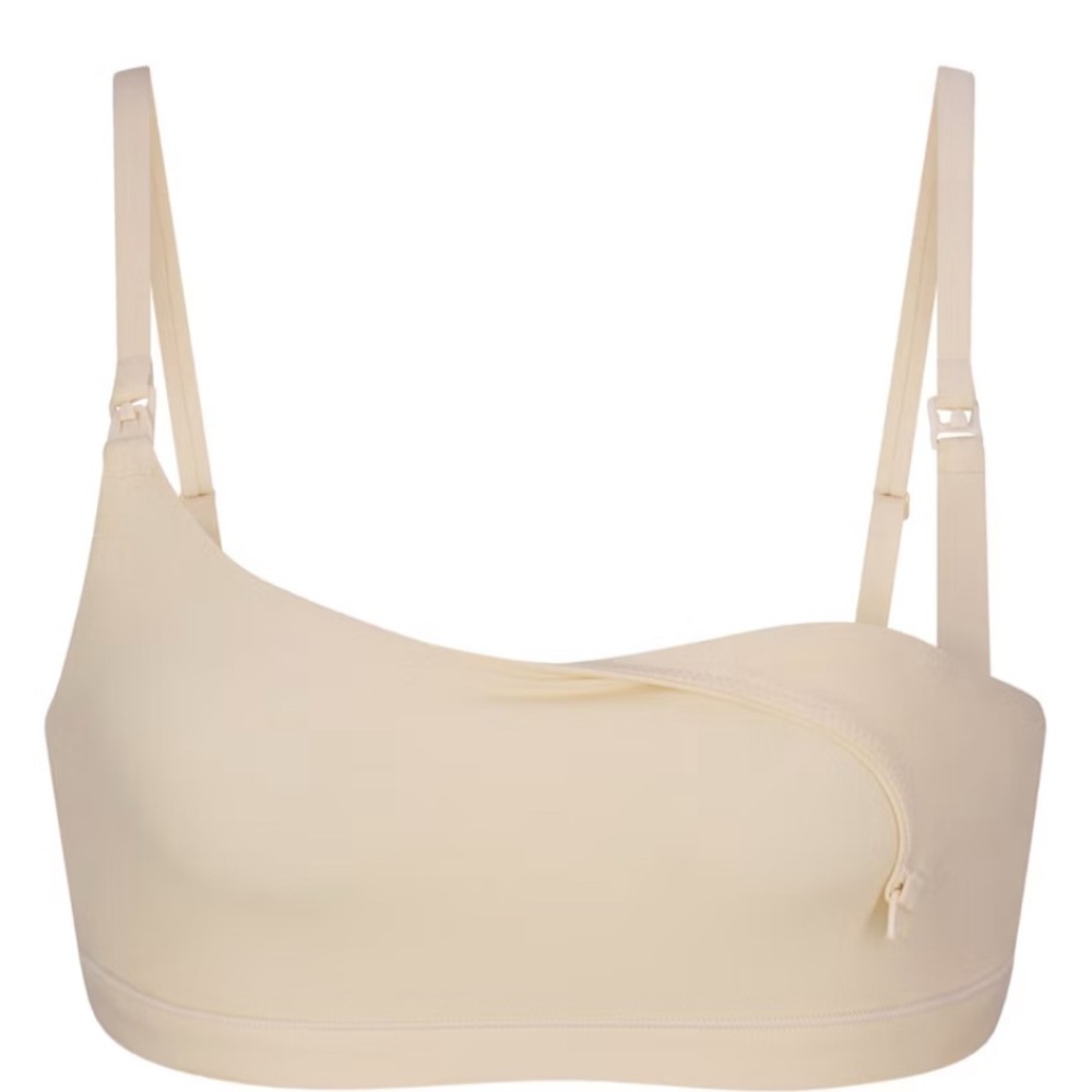 SKIMS Cream Seamless Bra Intimates